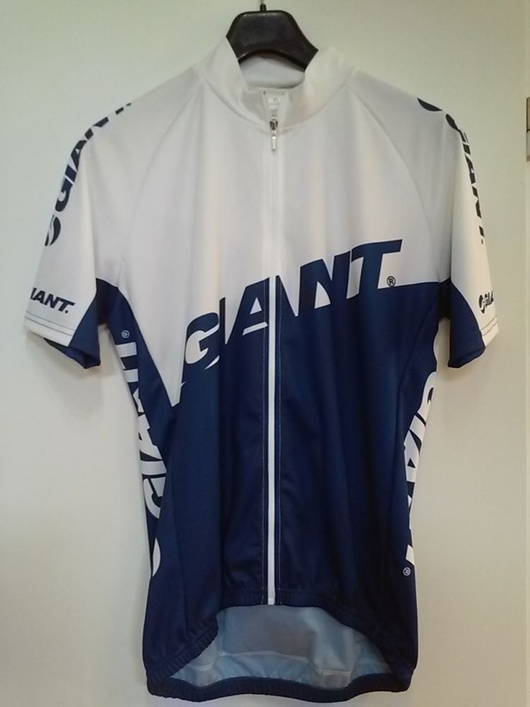 Giant Jersey